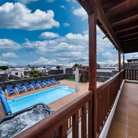 别墅 Flavia-private Pool, Jacuzzi, Sea Views