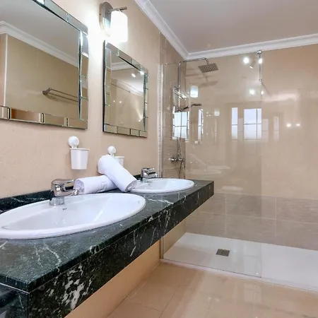 Flavia-private Pool, Jacuzzi, Sea Views 别墅 *