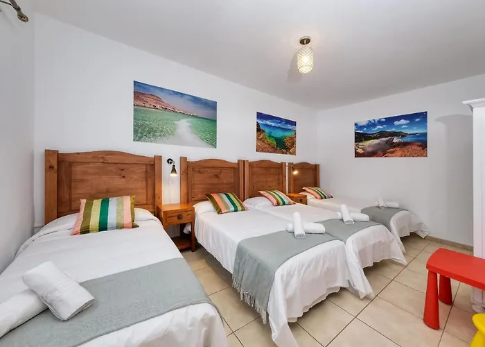 Villa Flavia - Private Pool, Jacuzzi, Bbq And Game By Lanzarote